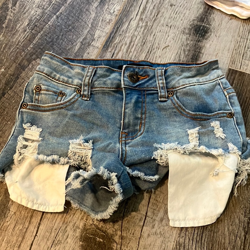 Ripped jeans